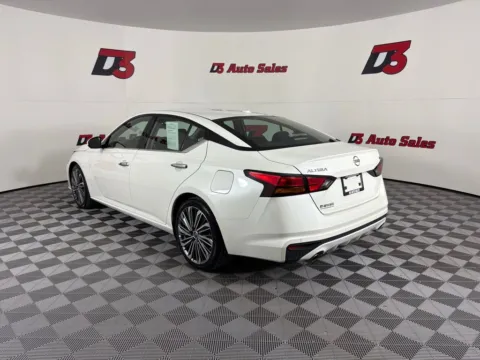 More photos of 2023 Nissan Altima 2.5 SL at D3 Auto Sales - Des Arc, AR, AR