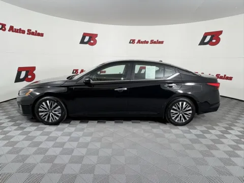 Another view of 2024 Nissan Altima 2.5 SV for sale in Des Arc, AR at D3 Auto Sales - Des Arc, AR