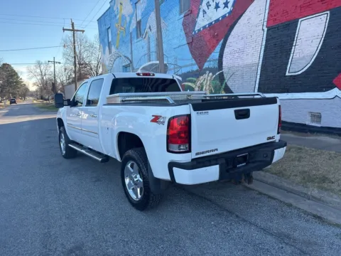 More photos of 2013 GMC Sierra 2500HD Denali at D3 Auto Sales - Des Arc, AR, AR