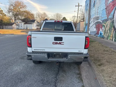More photos of 2018 GMC Sierra 1500 SLT at D3 Auto Sales - Des Arc, AR, AR
