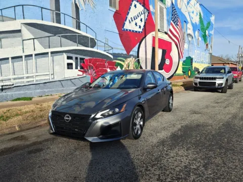 Photos of 2023 Nissan Altima 2.5 S for sale in Des Arc, AR at D3 Auto Sales - Des Arc, AR