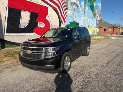 Photos of 2018 Chevrolet Tahoe LT for sale in Des Arc, AR at D3 Auto Sales - Des Arc, AR