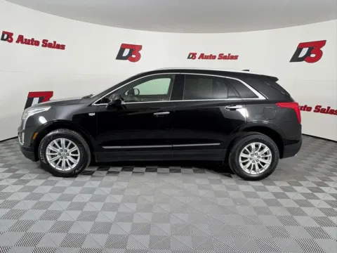 Another view of 2019 Cadillac XT5 for sale in Des Arc, AR at D3 Auto Sales - Des Arc, AR