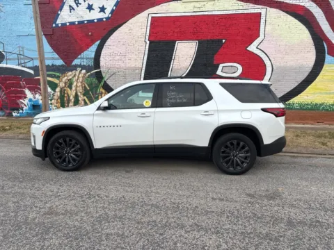 Another view of 2023 Chevrolet Traverse RS for sale in Des Arc, AR at D3 Auto Sales - Des Arc, AR