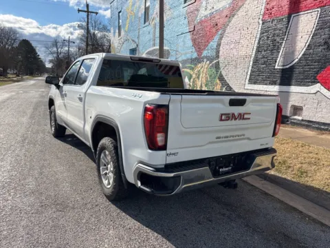 More photos of 2021 GMC Sierra 1500 SLE at D3 Auto Sales - Des Arc, AR, AR