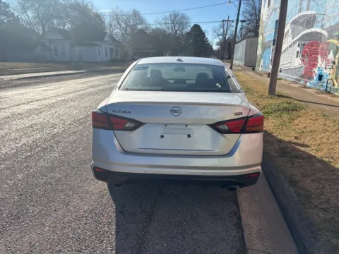 More photos of 2024 Nissan Altima 2.5 SR at D3 Auto Sales - Des Arc, AR, AR