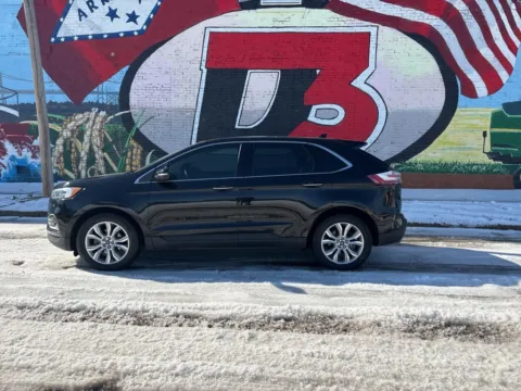 Another view of 2019 Ford Edge Titanium for sale in Des Arc, AR at D3 Auto Sales - Des Arc, AR