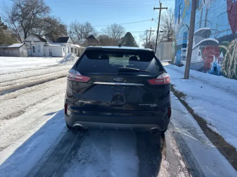 More photos of 2019 Ford Edge Titanium at D3 Auto Sales - Des Arc, AR, AR