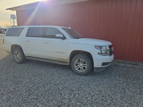 Another view of 2018 Chevrolet Suburban LT for sale in Des Arc, AR at D3 Auto Sales - Des Arc, AR