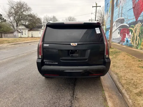More photos of 2020 Cadillac Escalade ESV Luxury at D3 Auto Sales - Des Arc, AR, AR