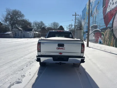 More photos of 2018 GMC Sierra 1500 SLT at D3 Auto Sales - Des Arc, AR, AR