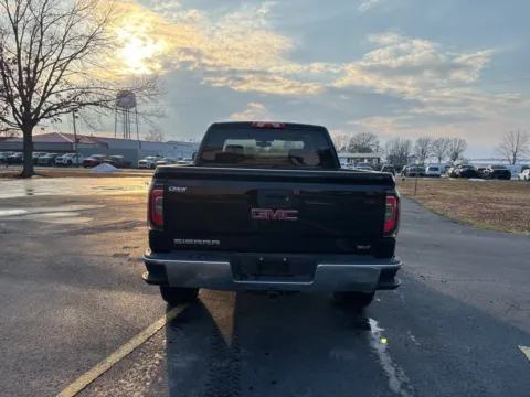 More photos of 2017 GMC Sierra 1500 SLT at D3 Auto Sales - Des Arc, AR, AR
