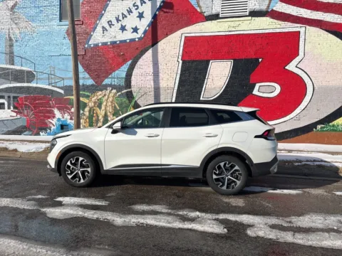 Another view of 2023 Kia Sportage Hybrid EX for sale in Des Arc, AR at D3 Auto Sales - Des Arc, AR