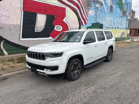 Photos of 2024 Jeep Wagoneer L Series II for sale in Des Arc, AR at D3 Auto Sales - Des Arc, AR