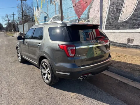 More photos of 2019 Ford Explorer Platinum at D3 Auto Sales - Des Arc, AR, AR
