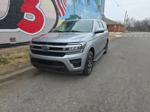 Photos of 2023 Ford Expedition Max XLT for sale in Des Arc, AR at D3 Auto Sales - Des Arc, AR