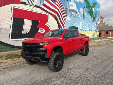 Photos of 2019 Chevrolet Silverado 1500 Custom Trail Boss for sale in Des Arc, AR at D3 Auto Sales - Des Arc, AR
