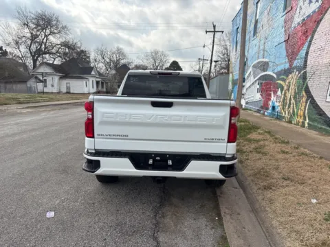 More photos of 2021 Chevrolet Silverado 1500 Custom at D3 Auto Sales - Des Arc, AR, AR