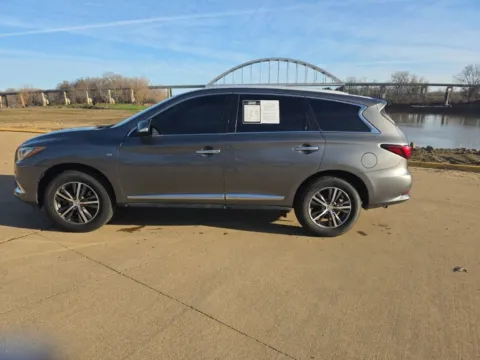 Another view of 2019 INFINITI QX60 LUXE for sale in Des Arc, AR at D3 Auto Sales - Des Arc, AR