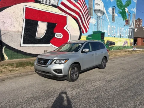 Photos of 2020 Nissan Pathfinder SL for sale in Des Arc, AR at D3 Auto Sales - Des Arc, AR