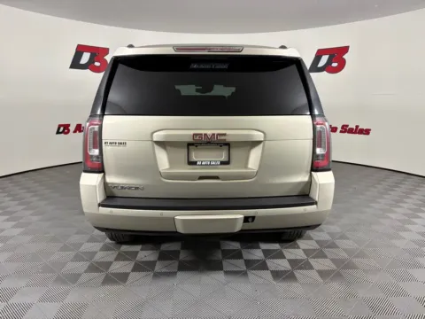 More photos of 2017 GMC Yukon SLT at D3 Auto Sales - Des Arc, AR, AR