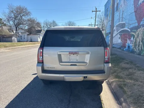 More photos of 2017 GMC Yukon SLT at D3 Auto Sales - Des Arc, AR, AR