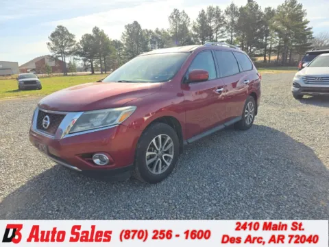 Red 2013 Nissan Pathfinder SV for sale in Des Arc, AR