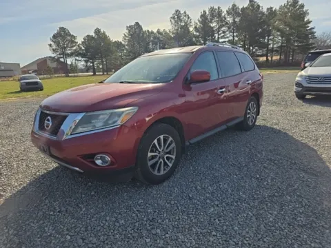 Another view of 2013 Nissan Pathfinder SV for sale in Des Arc, AR at D3 Auto Sales - Des Arc, AR