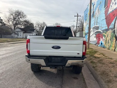 More photos of 2017 Ford F-350SD at D3 Auto Sales - Des Arc, AR, AR