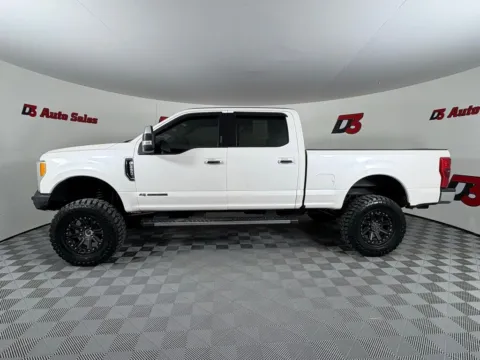 Another view of 2017 Ford F-350SD Lariat for sale in Des Arc, AR at D3 Auto Sales - Des Arc, AR