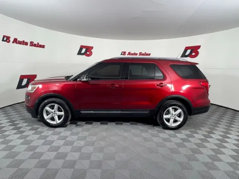 Another view of 2018 Ford Explorer XLT for sale in Des Arc, AR at D3 Auto Sales - Des Arc, AR