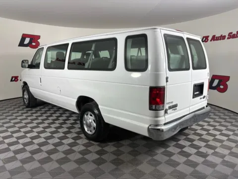 More photos of 2013 Ford E-350SD XLT at D3 Auto Sales - Des Arc, AR, AR