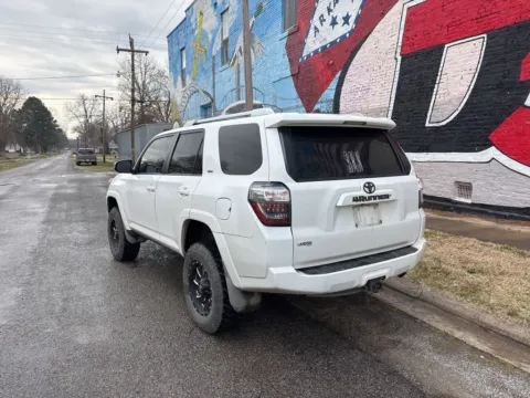 More photos of 2016 Toyota 4Runner at D3 Auto Sales - Des Arc, AR, AR