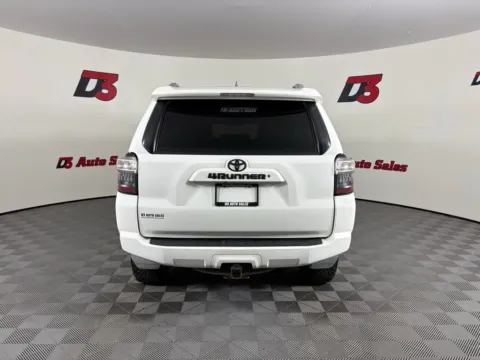 More photos of 2016 Toyota 4Runner SR5 at D3 Auto Sales - Des Arc, AR, AR