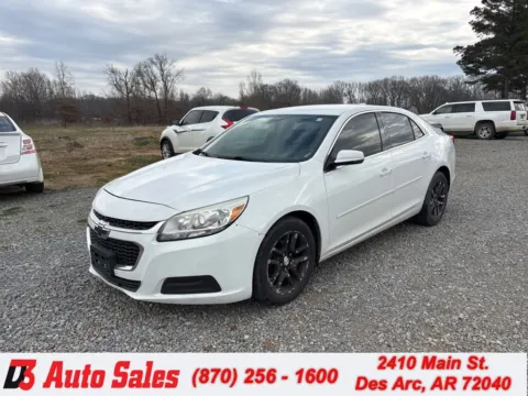 White 2015 Chevrolet Malibu LT for sale in Des Arc, AR