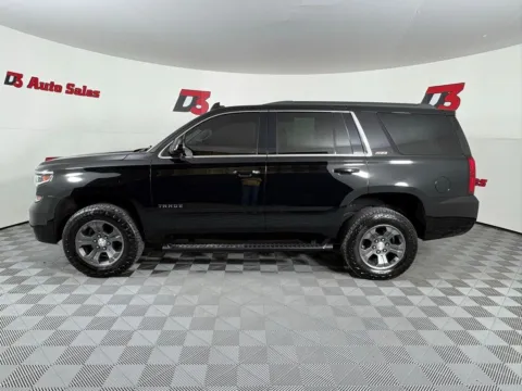 Another view of 2017 Chevrolet Tahoe LT for sale in Des Arc, AR at D3 Auto Sales - Des Arc, AR