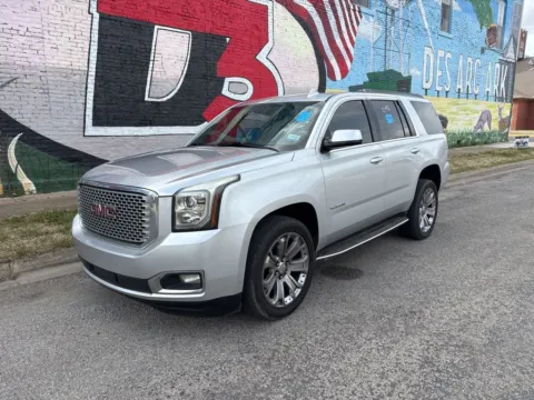 Photos of 2017 GMC Yukon SLT for sale in Des Arc, AR at D3 Auto Sales - Des Arc, AR