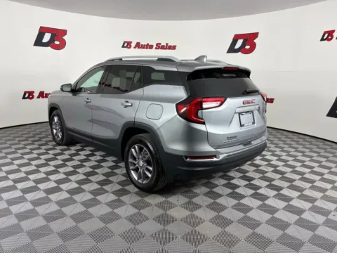More photos of 2023 GMC Terrain SLT at D3 Auto Sales - Des Arc, AR, AR