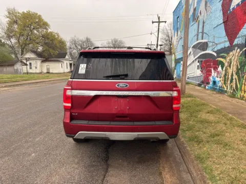 More photos of 2019 Ford Expedition XLT at D3 Auto Sales - Des Arc, AR, AR