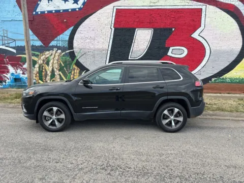 Another view of 2019 Jeep Cherokee Limited for sale in Des Arc, AR at D3 Auto Sales - Des Arc, AR