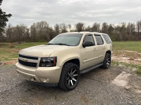 Photos of 2007 Chevrolet Tahoe LT for sale in Des Arc, AR at D3 Auto Sales - Des Arc, AR