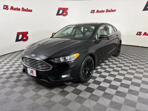 Photos of 2020 Ford Fusion SE for sale in Des Arc, AR at D3 Auto Sales - Des Arc, AR