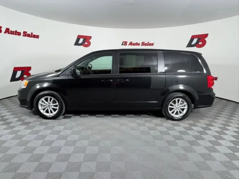 Another view of 2020 Dodge Grand Caravan SE Plus for sale in Des Arc, AR at D3 Auto Sales - Des Arc, AR