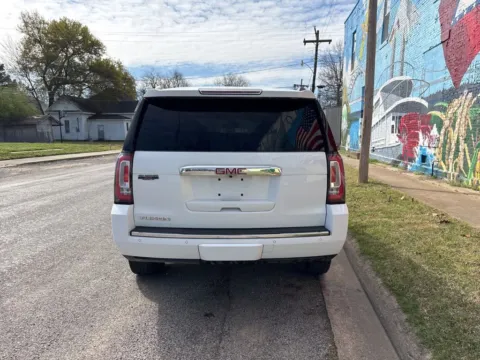 More photos of 2020 GMC Yukon Denali at D3 Auto Sales - Des Arc, AR, AR