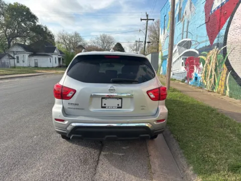 More photos of 2020 Nissan Pathfinder SL at D3 Auto Sales - Des Arc, AR, AR