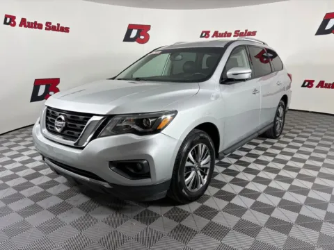 Photos of 2020 Nissan Pathfinder SL for sale in Des Arc, AR at D3 Auto Sales - Des Arc, AR