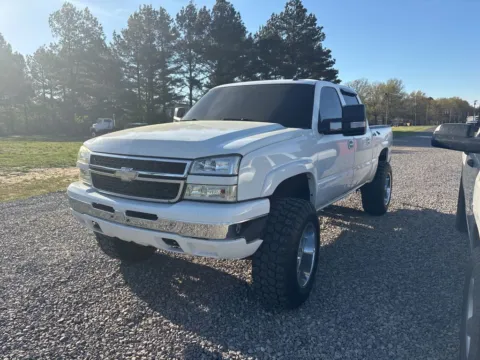 More photos of 2006 Chevrolet Silverado 1500 LT at D3 Auto Sales - Des Arc, AR, AR