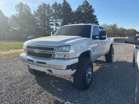More photos of 2006 Chevrolet Silverado 1500 LT at D3 Auto Sales - Des Arc, AR, AR