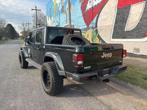 More photos of 2020 Jeep Gladiator Overland at D3 Auto Sales - Des Arc, AR, AR