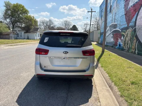 More photos of 2020 Kia Sedona LX at D3 Auto Sales - Des Arc, AR, AR